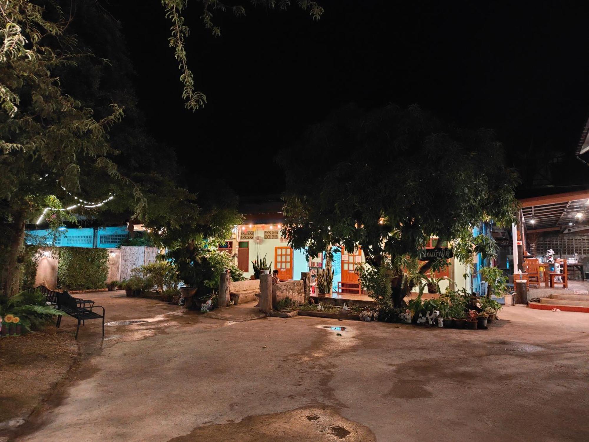 Smilingface Guesthouse Sukhothai Zewnętrze zdjęcie