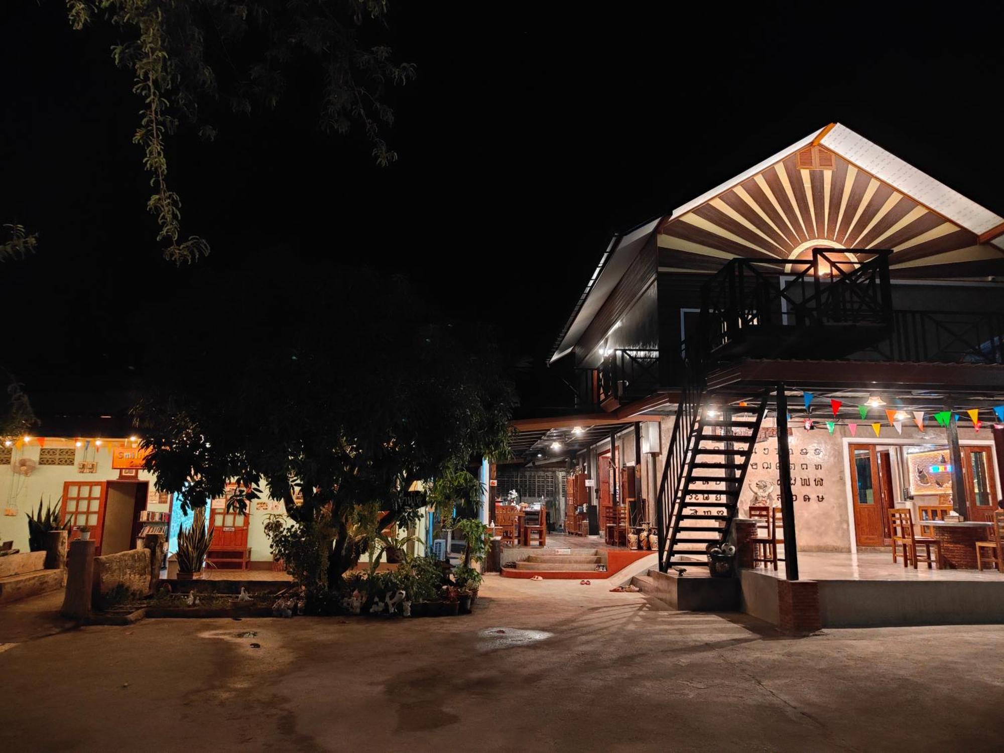 Smilingface Guesthouse Sukhothai Zewnętrze zdjęcie